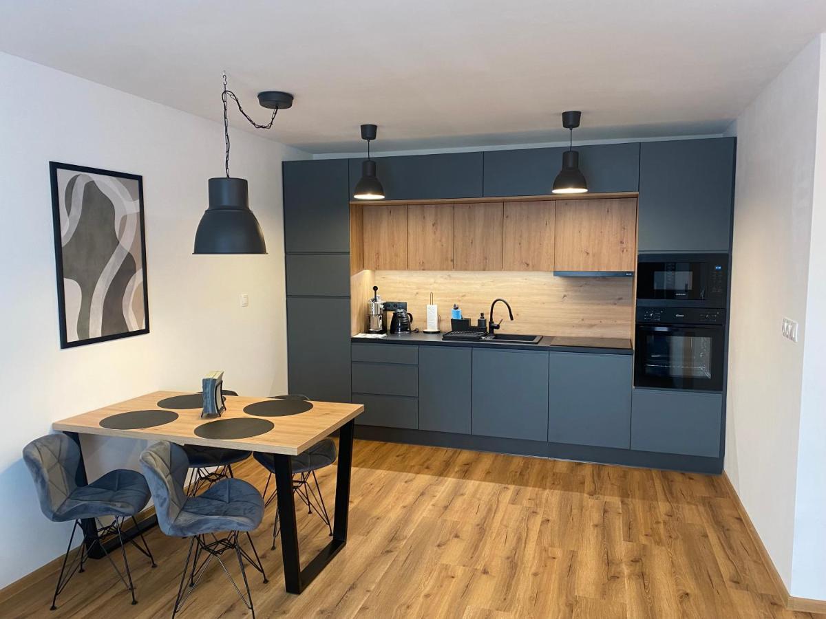 Apartment Luxury โปปรัด ภายนอก รูปภาพ